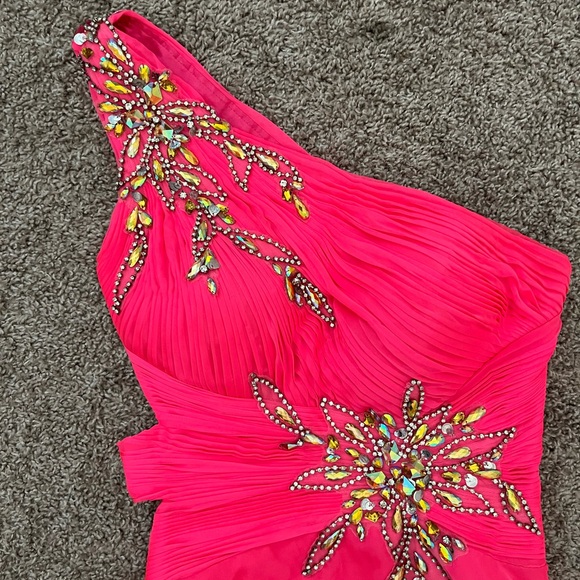 CASSANDRA STONE BY MAC DUGGAL OFF Shoulder Dress - Picture 11 of 16